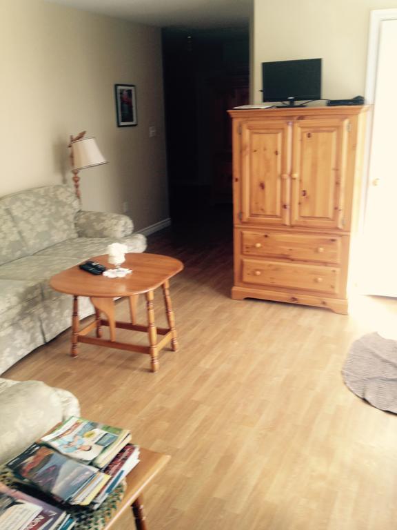 Mackenzie House B&B by Elevate Rooms Port Hawkesbury Buitenkant foto