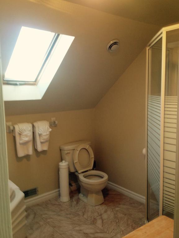 Mackenzie House B&B by Elevate Rooms Port Hawkesbury Buitenkant foto