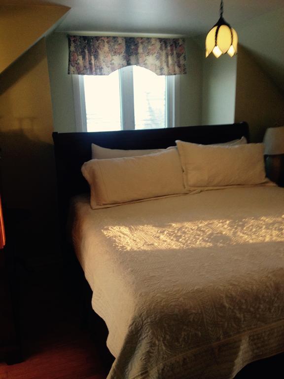 Mackenzie House B&B by Elevate Rooms Port Hawkesbury Buitenkant foto
