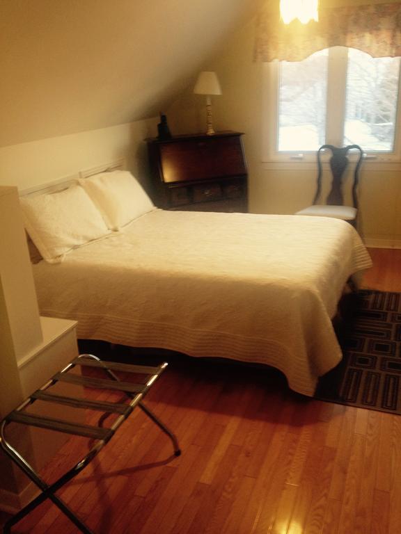 Mackenzie House B&B by Elevate Rooms Port Hawkesbury Kamer foto
