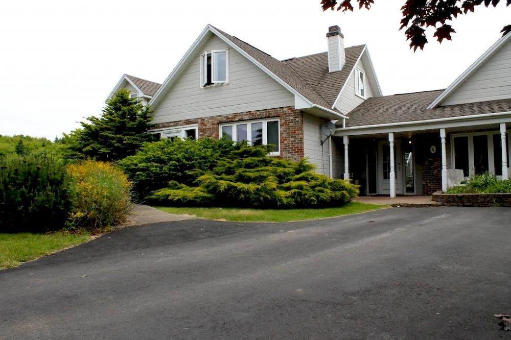 Mackenzie House B&B by Elevate Rooms Port Hawkesbury Buitenkant foto