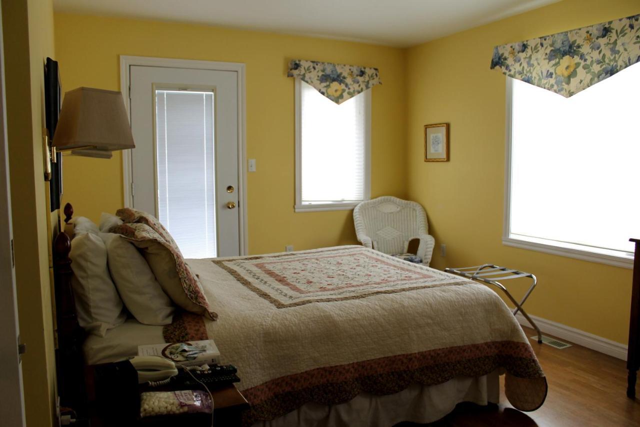 Mackenzie House B&B by Elevate Rooms Port Hawkesbury Buitenkant foto