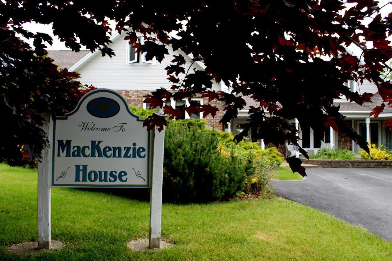 Mackenzie House B&B by Elevate Rooms Port Hawkesbury Buitenkant foto