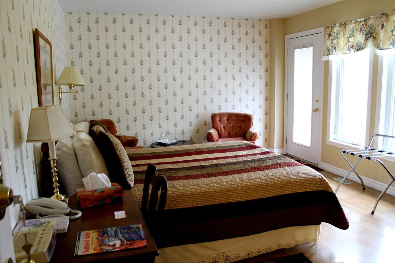Mackenzie House B&B by Elevate Rooms Port Hawkesbury Buitenkant foto
